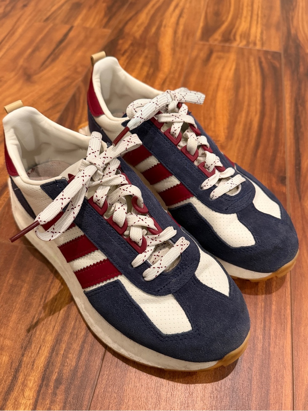 Adidas sneakers suede cushion UK 5 US 6.5